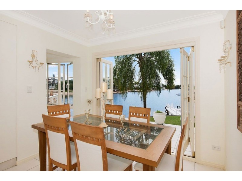 142 Monaco Street, Broadbeach Waters QLD 4218