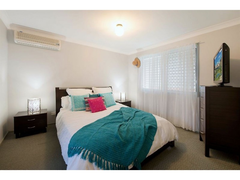 48 Billington Street, Labrador QLD 4215