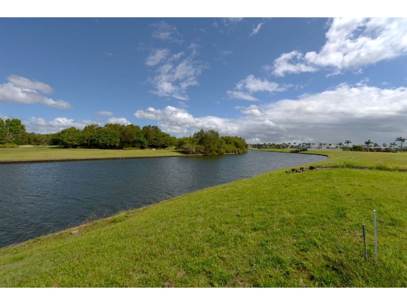 20/7623 Fairway Boulevard, Hope Island QLD 4212