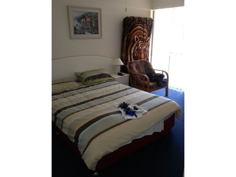 35 Palm Avenue, Surfers Paradise QLD 4217