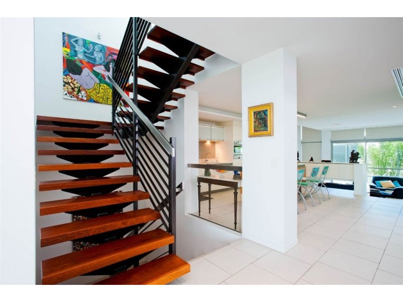 9104/2 Ephraim Island Parade, Paradise Point QLD 4216