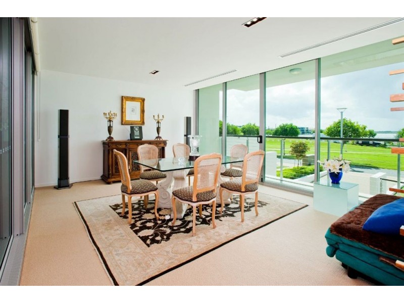 9104/2 Ephraim Island Parade, Paradise Point QLD 4216