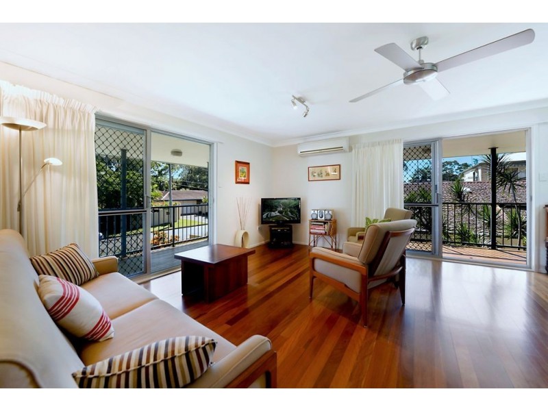 11 Tallara Street, Coombabah QLD 4216