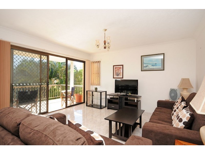 4/15 Mermaid Ave, Mermaid Beach QLD 4218