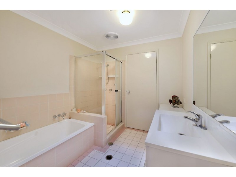 23 / 1 Doyalson Place, Helensvale QLD 4212