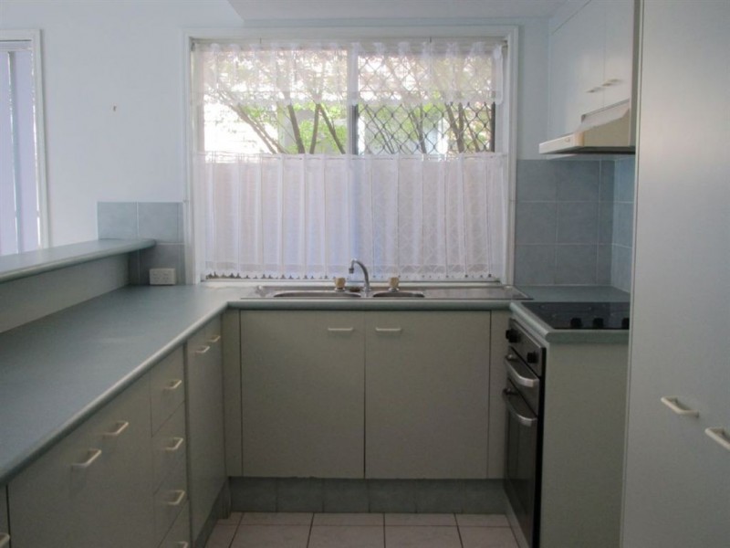 32/9 Harrier Drive, Burleigh Waters QLD 4220