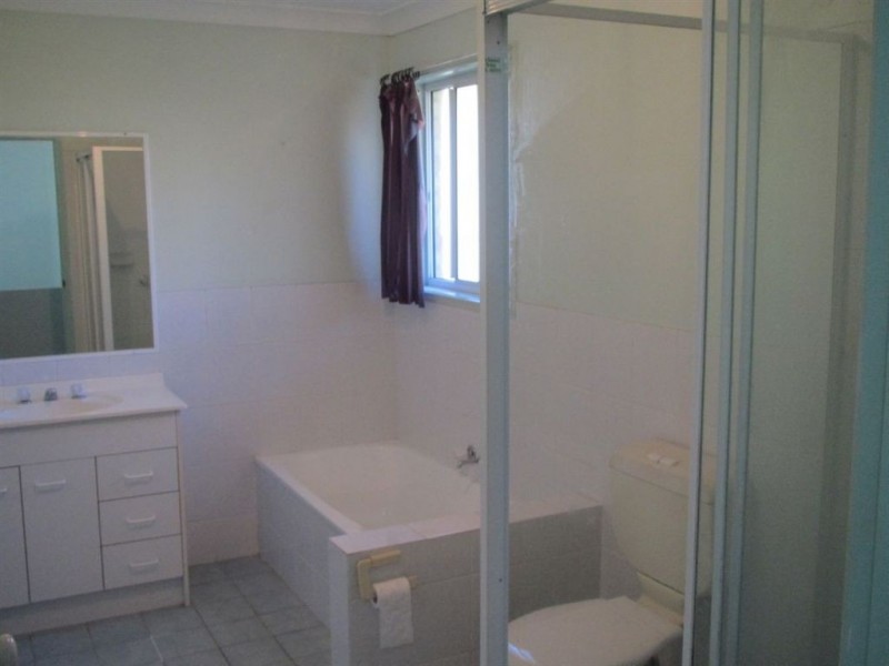 32/9 Harrier Drive, Burleigh Waters QLD 4220