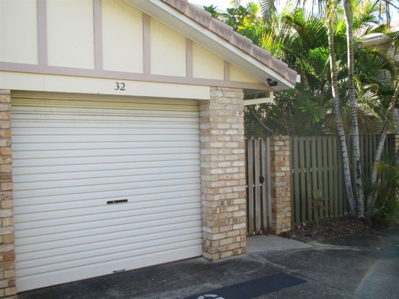 32/9 Harrier Drive, Burleigh Waters QLD 4220