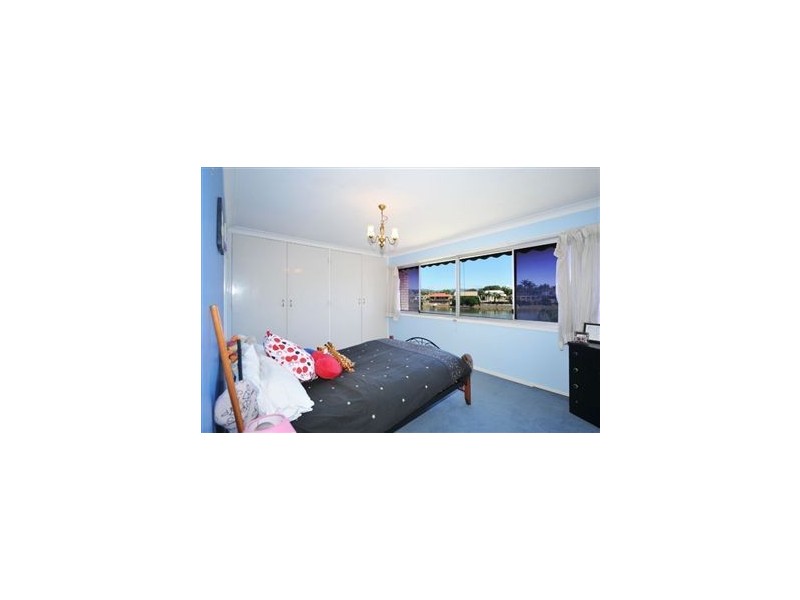 1/6 Aquila Court, Mermaid Waters QLD 4218