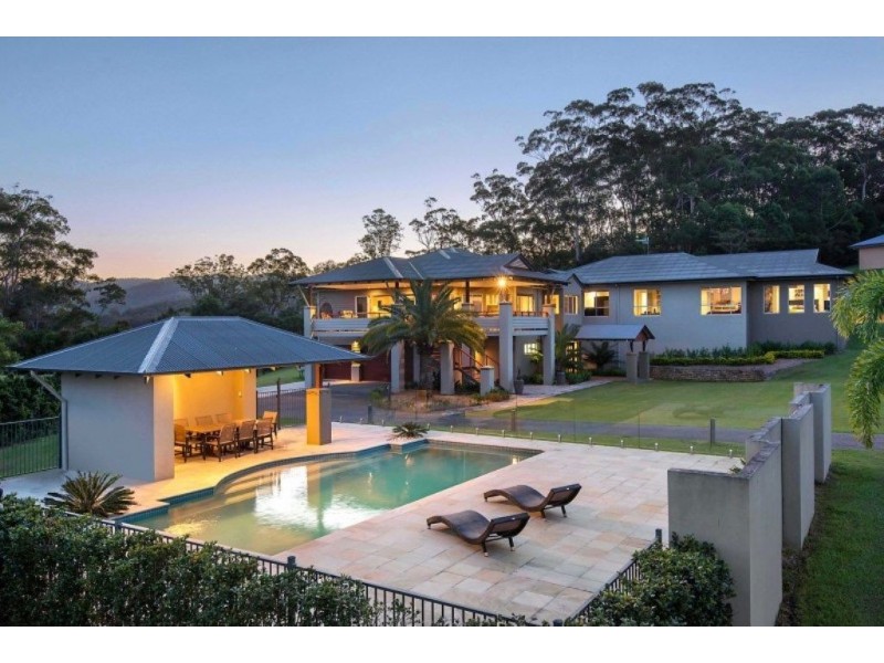 4 Lita Court, Tallebudgera QLD 4228