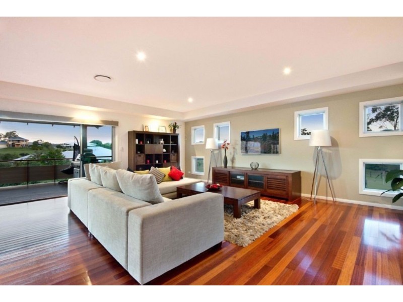 4 Lita Court, Tallebudgera QLD 4228