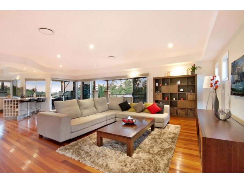 4 Lita Court, Tallebudgera QLD 4228