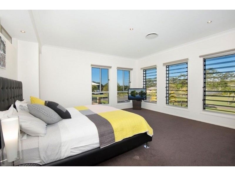 4 Lita Court, Tallebudgera QLD 4228