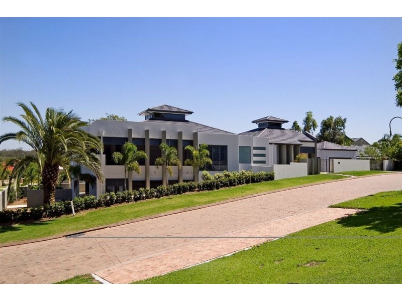 4711 The Parkway, Sanctuary Cove QLD 4212
