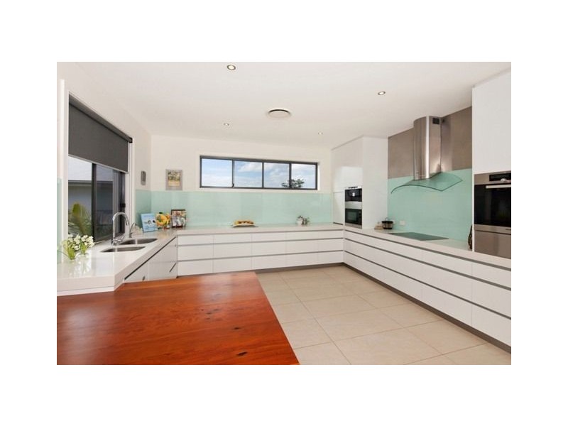4711 The Parkway, Sanctuary Cove QLD 4212