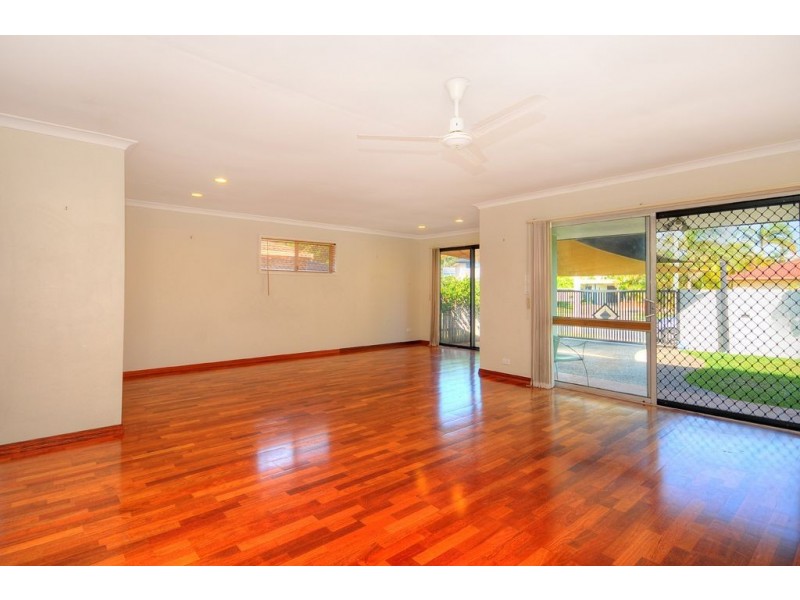 3 Chainey Avenue, Miami QLD 4220