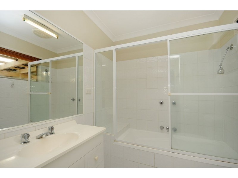 3 Chainey Avenue, Miami QLD 4220