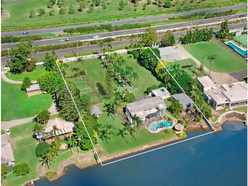 574 to 586 Nerang-Broadbeach Road, Carrara QLD 4211