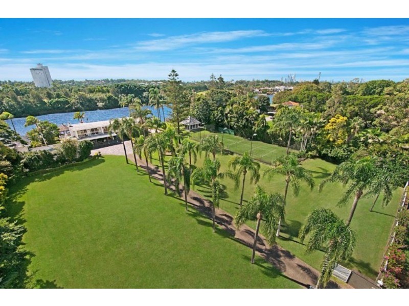 574 to 586 Nerang-Broadbeach Road, Carrara QLD 4211