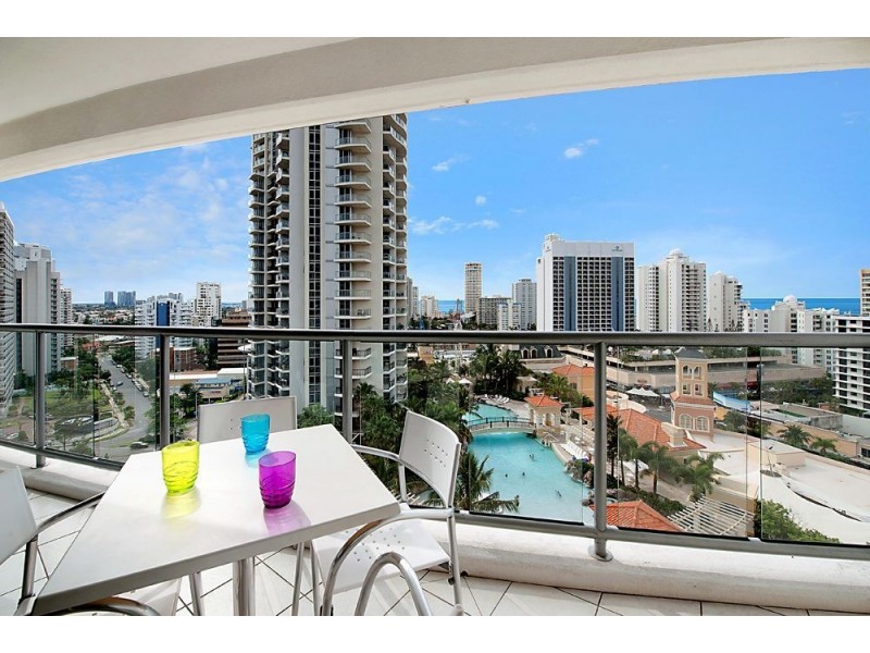 23 Ferny Avenue, Surfers Paradise QLD 4217