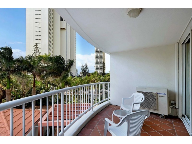 140 Ferny Avenue, Surfers Paradise QLD 4217