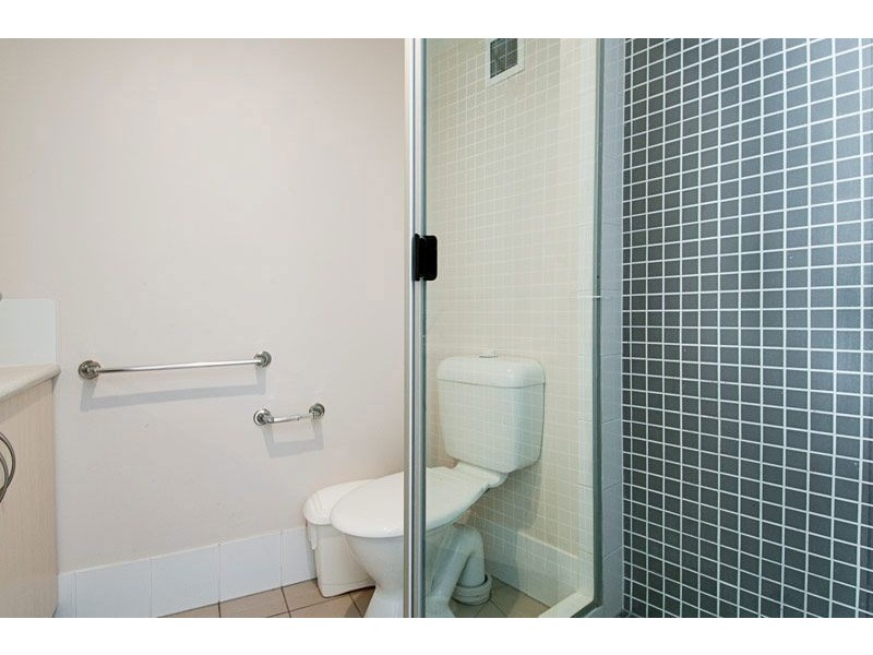 135/25 Lake Orr Drive, Robina QLD 4226