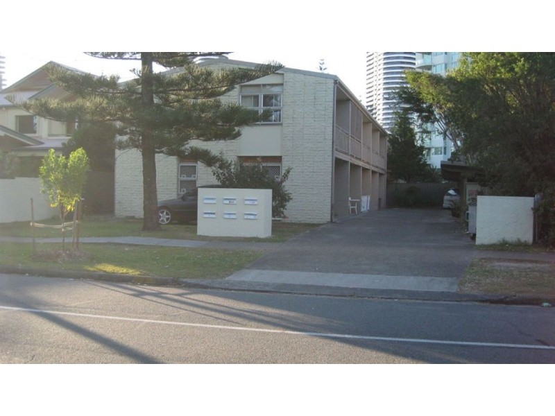 3/3 Margaret Avenue, Broadbeach QLD 4218