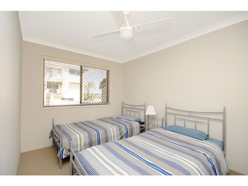 1/15 Mermaid Ave, Mermaid Beach QLD 4218