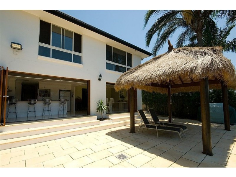 30 Sundance Way, Runaway Bay QLD 4216
