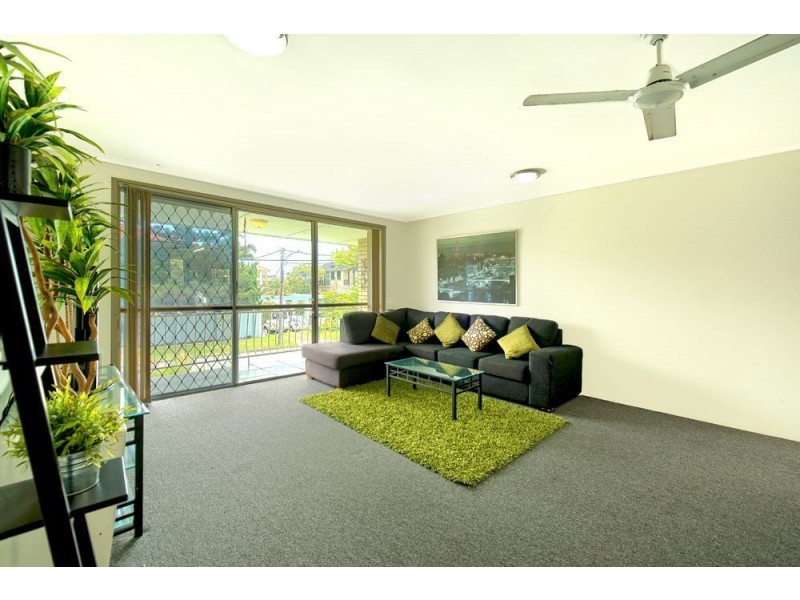 5/120 Stanhill Drive, Chevron Island QLD 4217