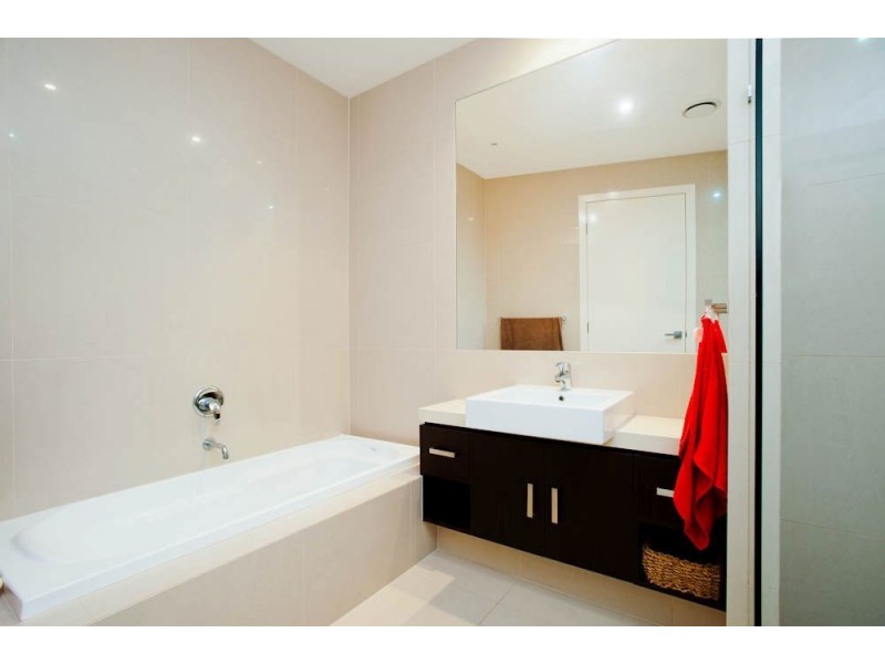 1/11 South Quay Drive, Biggera Waters QLD 4216