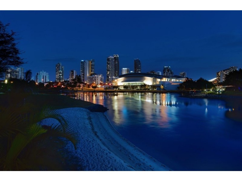 139 Allambi Avenue, Broadbeach Waters QLD 4218