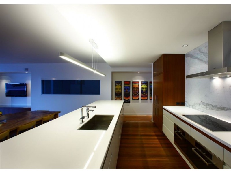 38 Marine Parade, Miami QLD 4220