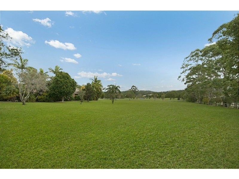 54 Valley Drive, Tallebudgera QLD 4228