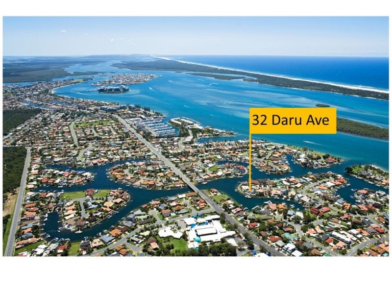 32 Daru Avenue, Runaway Bay QLD 4216