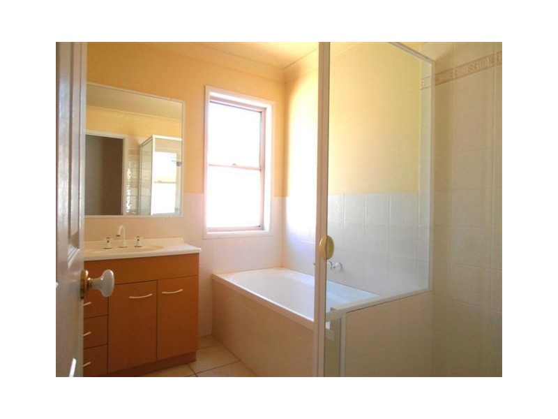261a Ron Penhaligon Way, Robina QLD 4226