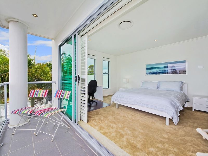 1/30 Redondo Ave, Miami QLD 4220