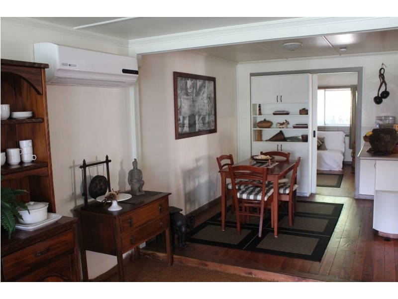 63 Seagull Avenue, Mermaid Beach QLD 4218