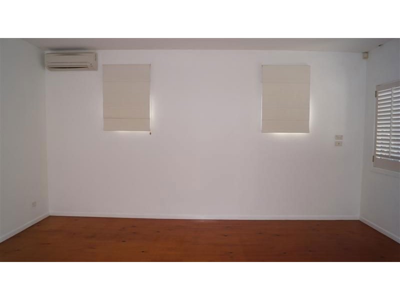 30 Ocean Street, Mermaid Beach QLD 4218