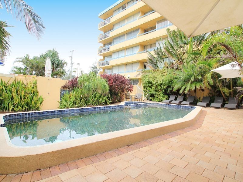 401/2 ‘HI HO’ Queensland Ave, Broadbeach QLD 4218