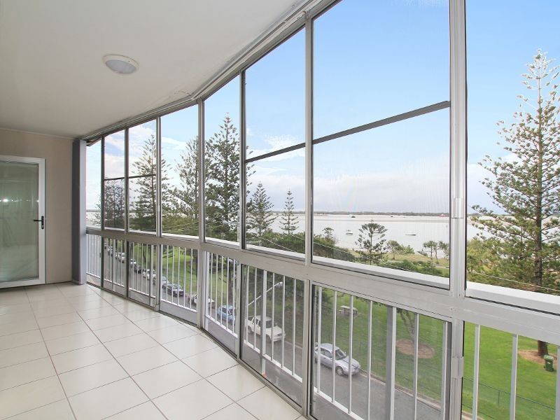 30/224 Marine Parade, Labrador QLD 4215
