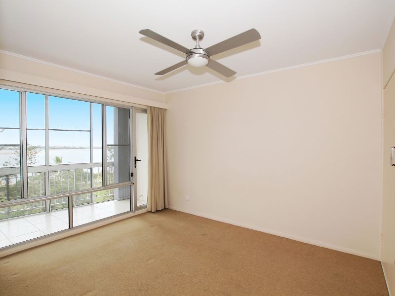 30/224 Marine Parade, Labrador QLD 4215
