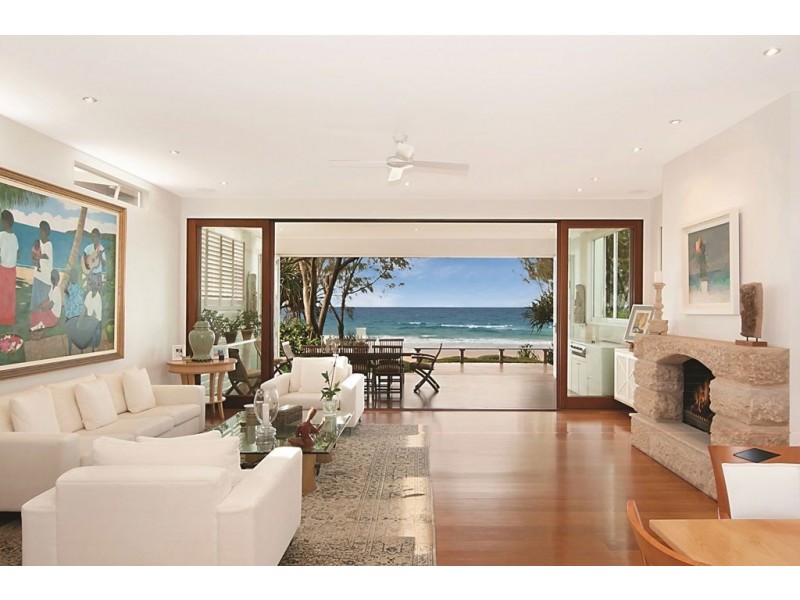 99 Hedges Avenue, Mermaid Beach QLD 4218