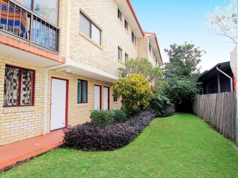 7/23 Labrador Street, Labrador QLD 4215