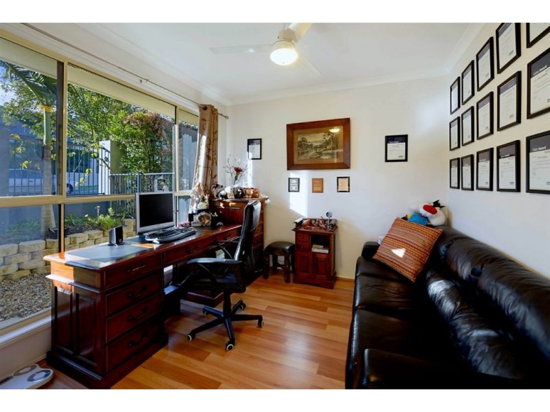 40 Hillridge Crescent, Varsity Lakes QLD 4227