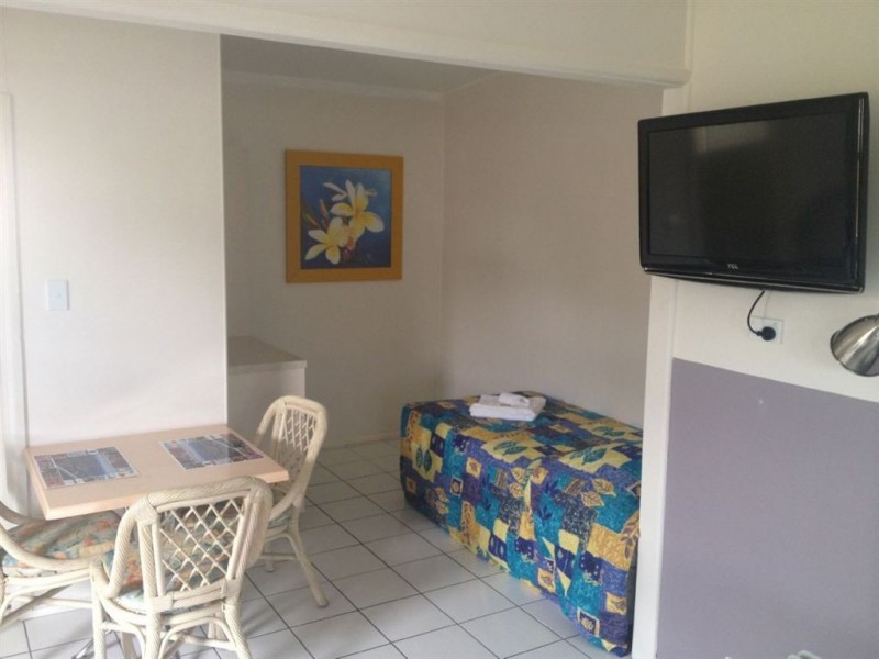 27 – 29 Brisbane Road, Biggera Waters QLD 4216