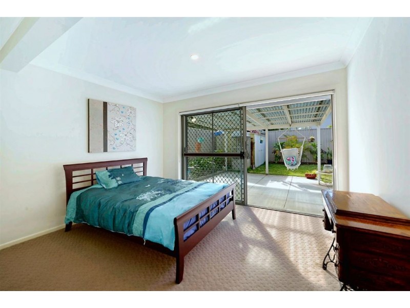 17 Scoter Avenue, Paradise Point QLD 4216