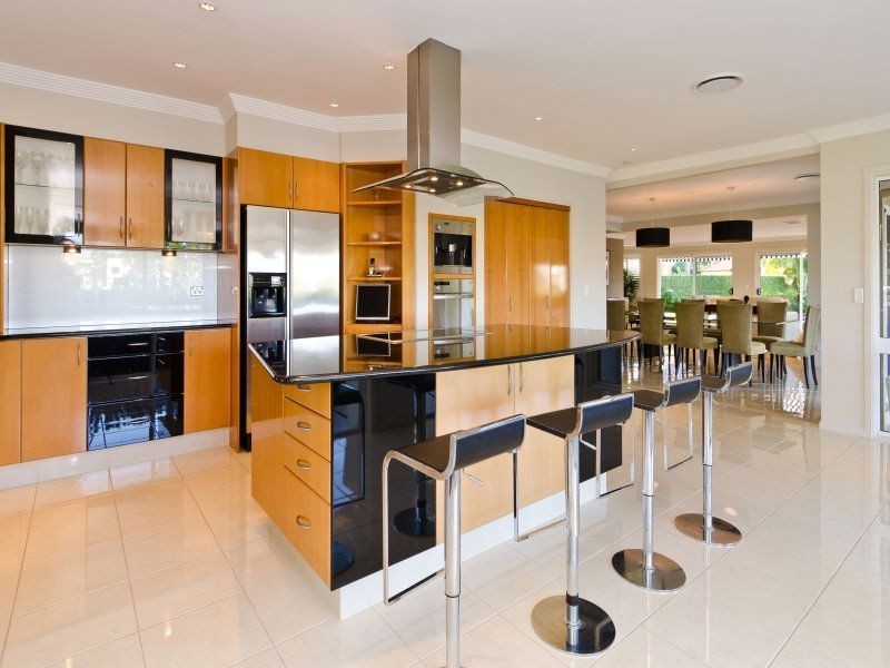 30-32 Maryland Avenue, Carrara QLD 4211