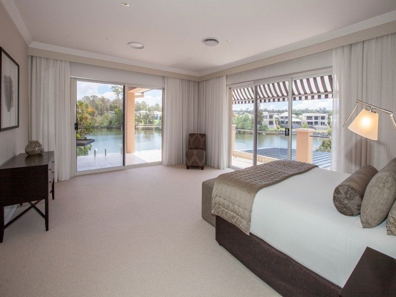 30-32 Maryland Avenue, Carrara QLD 4211