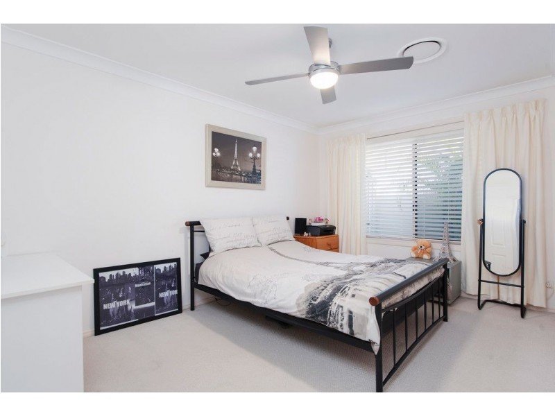 10 Midnight Court, Runaway Bay QLD 4216